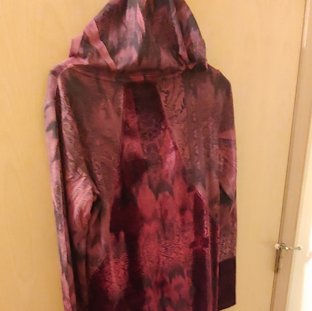 Sweater - Picture 2 of 4